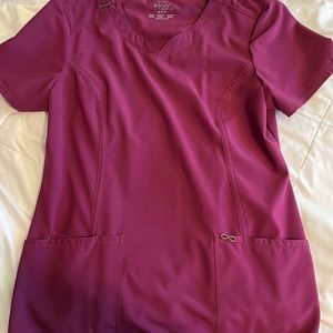 Cherokee Infinity Scrub Top